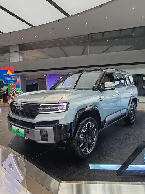 广州80比亚迪方程豹硬派越野的爆款，英菲尼迪35周年与你共成长